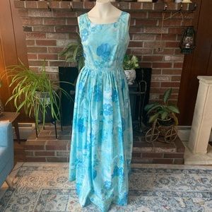 Vintage 1960s sleeveless maxi